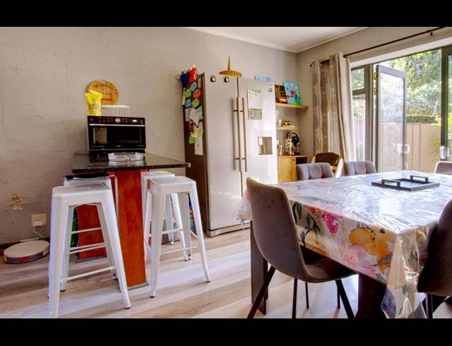 2 BEDROOM DUPLEX FOR SALE IN DARRENWOOD